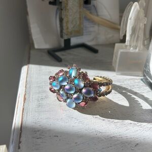 Vintage frosted blue glass cabochon rhinestone bracelet with safety clasp.